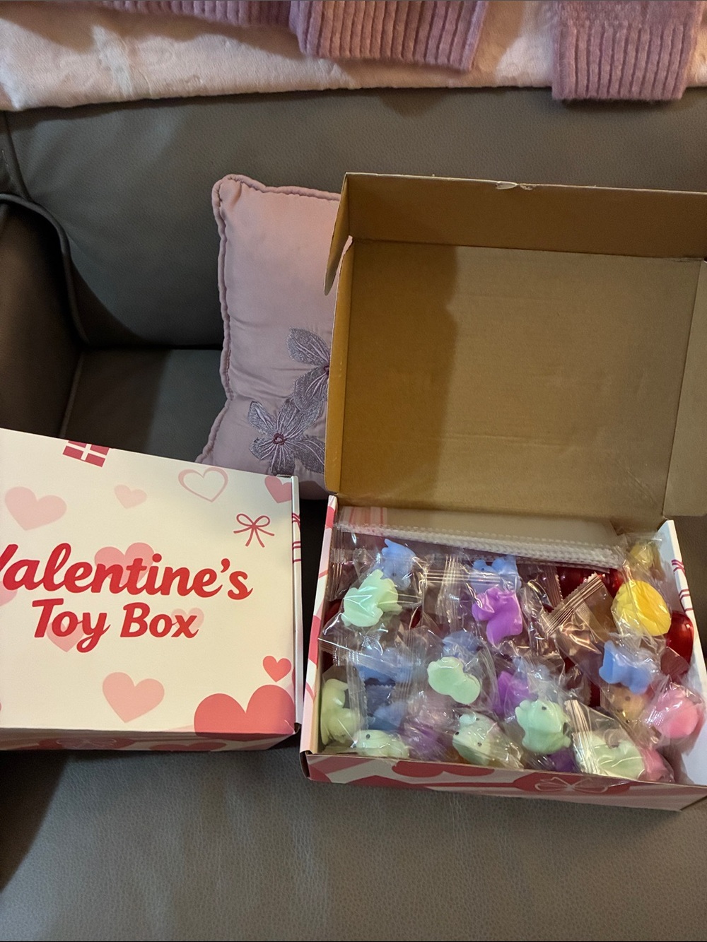 Valentine's Toy Box - Pastel Assorted Mini Animal Toys